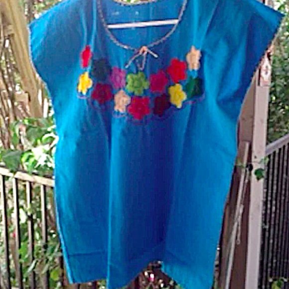 Mexican Embroidered Blue Blouse, M L, Mexican Artist style, Folk Art - Picture 4 of 8
